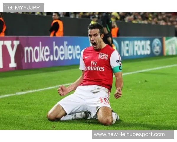 多特蒙德关注荷兰中场昆滕廷伯格罗斯续约前景不明