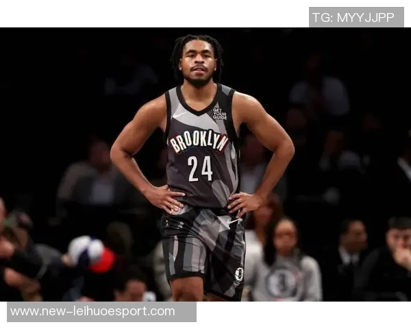 卡梅隆托马斯高效得分表现出色13投8中斩获21分助球队争胜